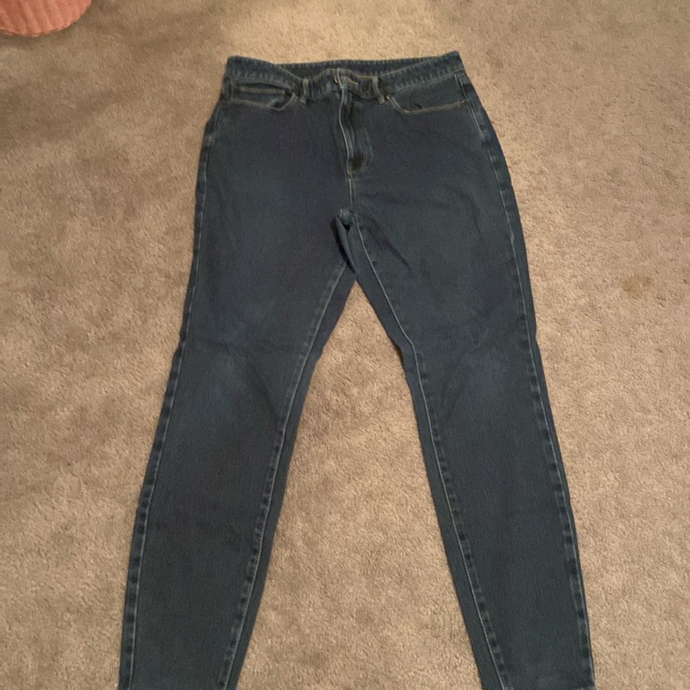 LL BEAN CLASSIC FIT KNIT SKINNY JEANS SIZE 12 R